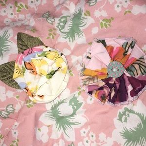 2 Matilda Jane hair clips sold together.